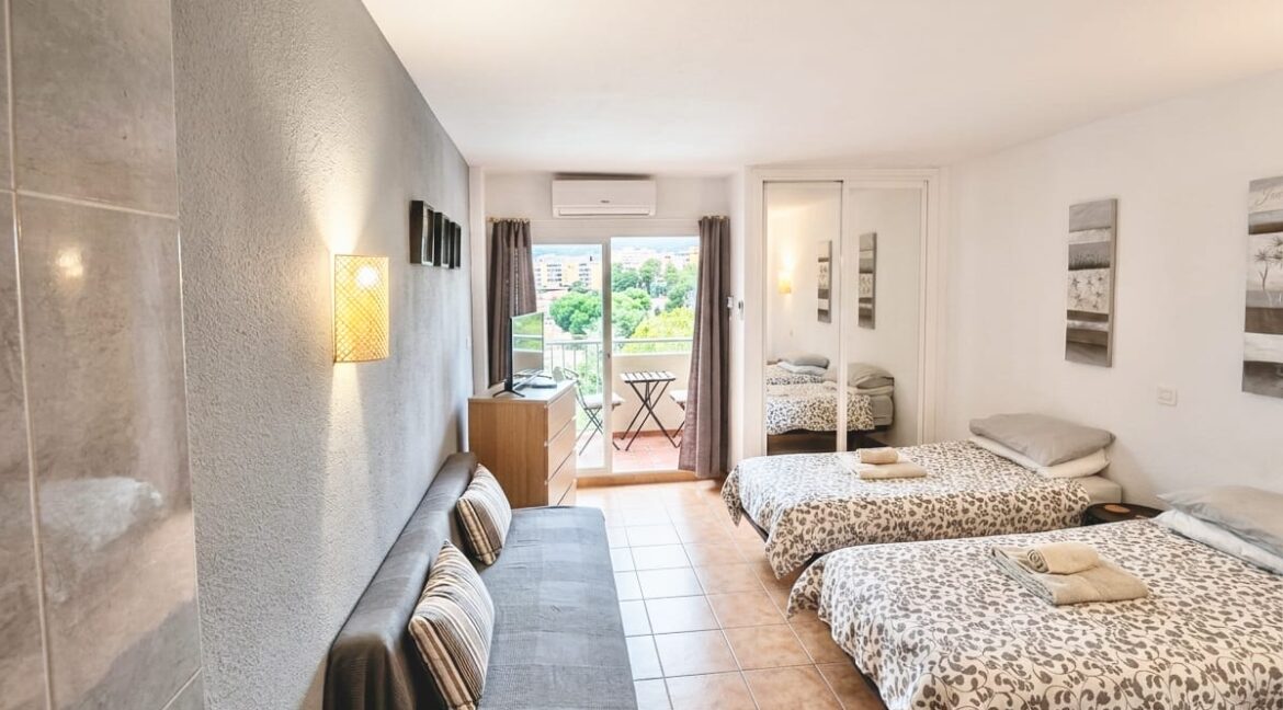 WhatsApp Image 2026-03-02 at 11.44.28 (1)