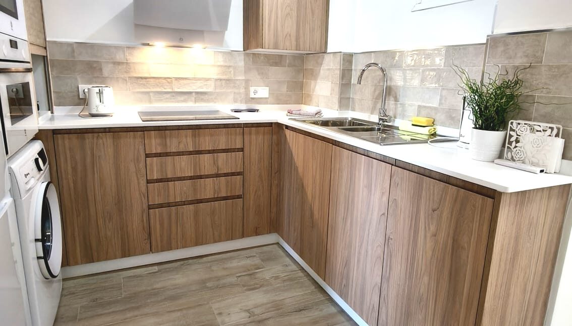 c2c66a04-5d6d-4cad-b7c7-e2a893bffda2