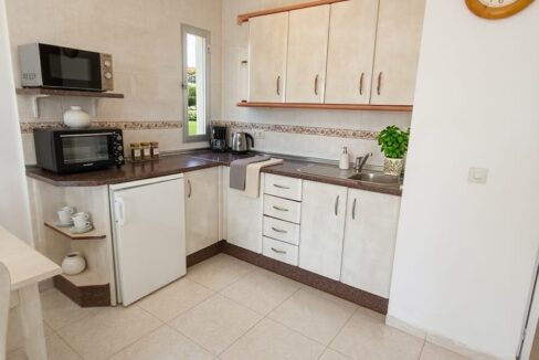 66fa4957-afd6-4e14-8013-5c12de666749