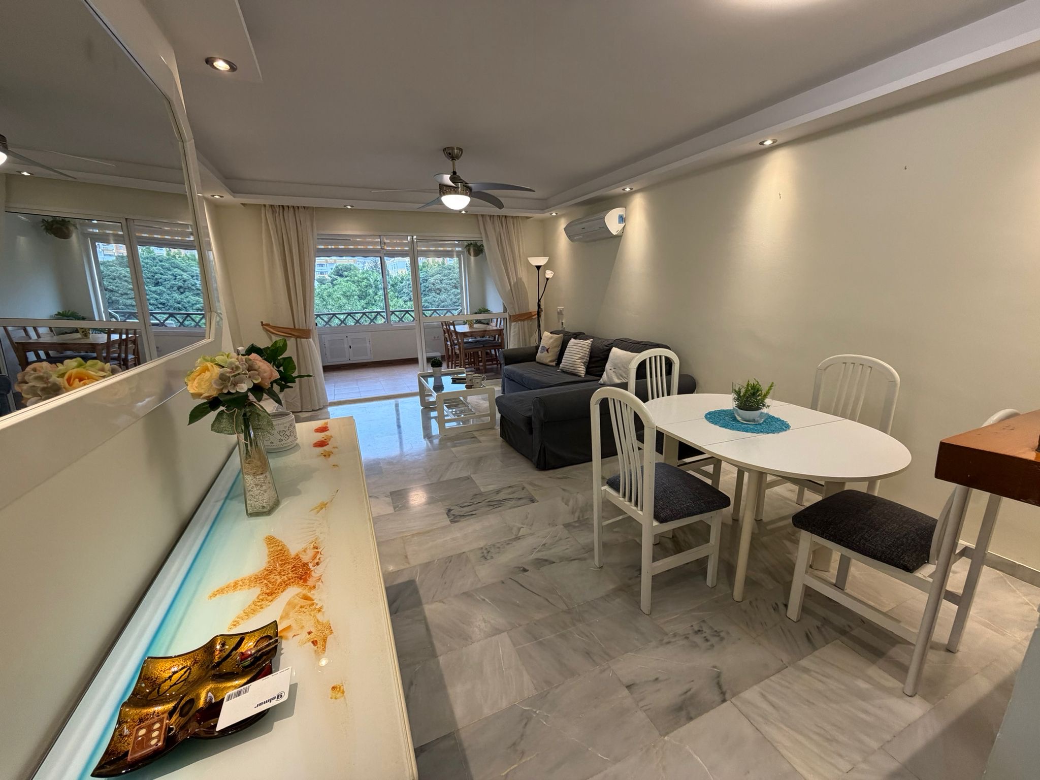 DA74E3FC-F3FC-449B-AB11-30DEF59EEA61